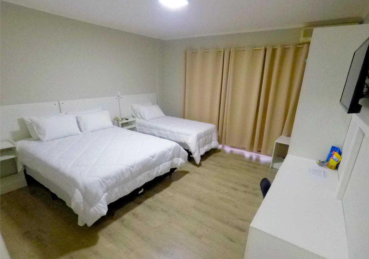 Hayer Hotel Erechim Exterior foto