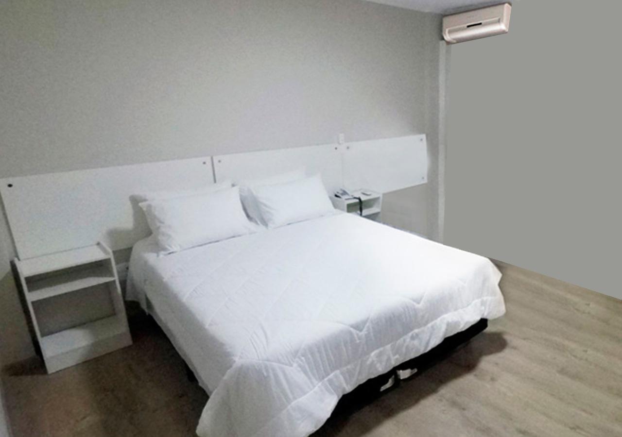 Hayer Hotel Erechim Exterior foto